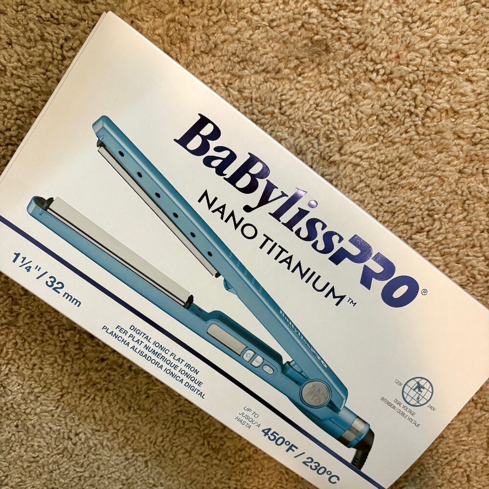 BaBylissPRO® Nano Titanium™ 1¼" Ionic Straightener